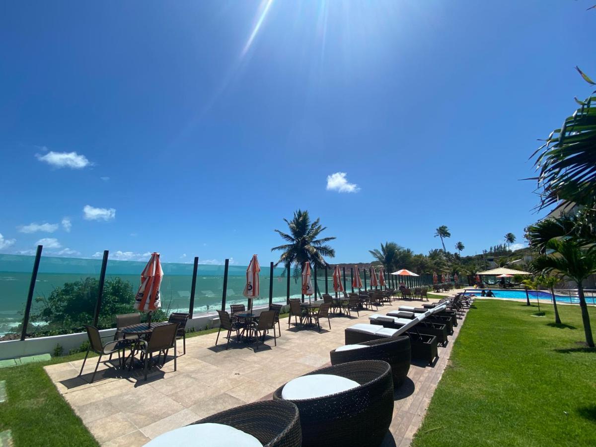 Tabatinga Residence Flat Pe Na Areia II Conde  Exterior photo