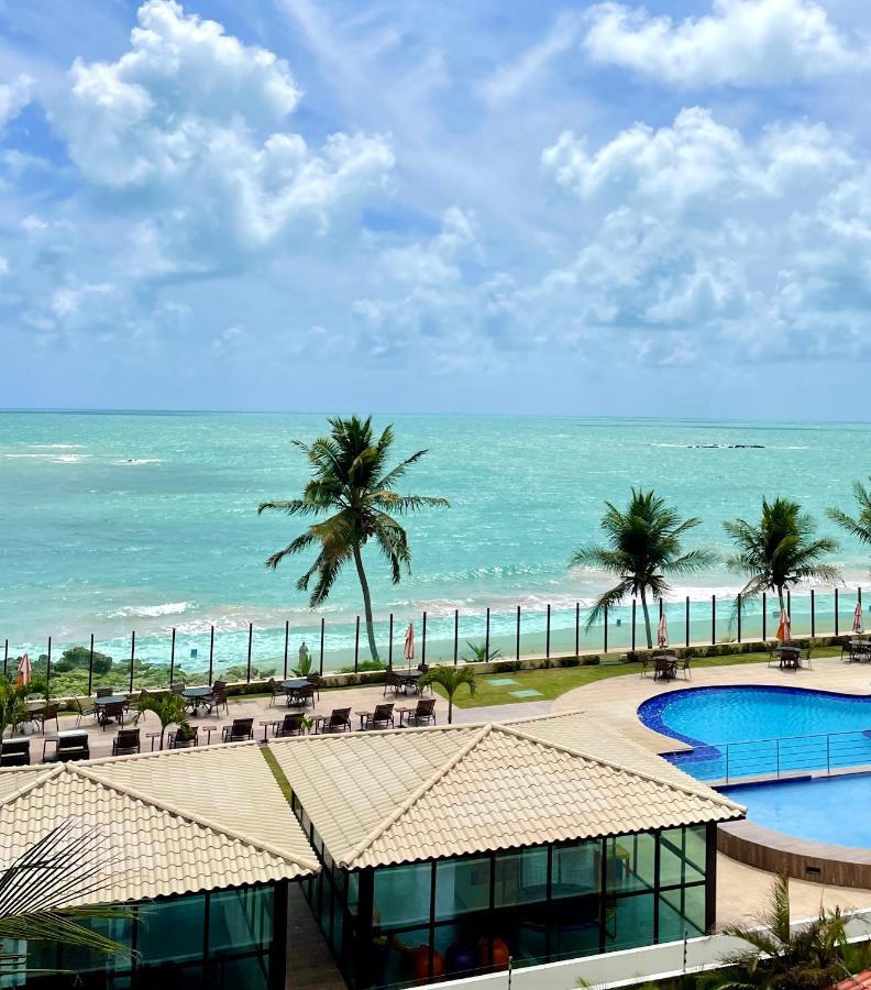 Tabatinga Residence Flat Pe Na Areia II Conde  Exterior photo